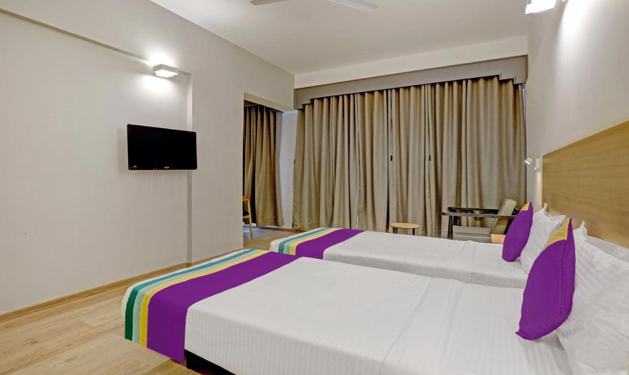 Itsy By Treebo - Vashistha Hotel Haidarábád Kültér fotó